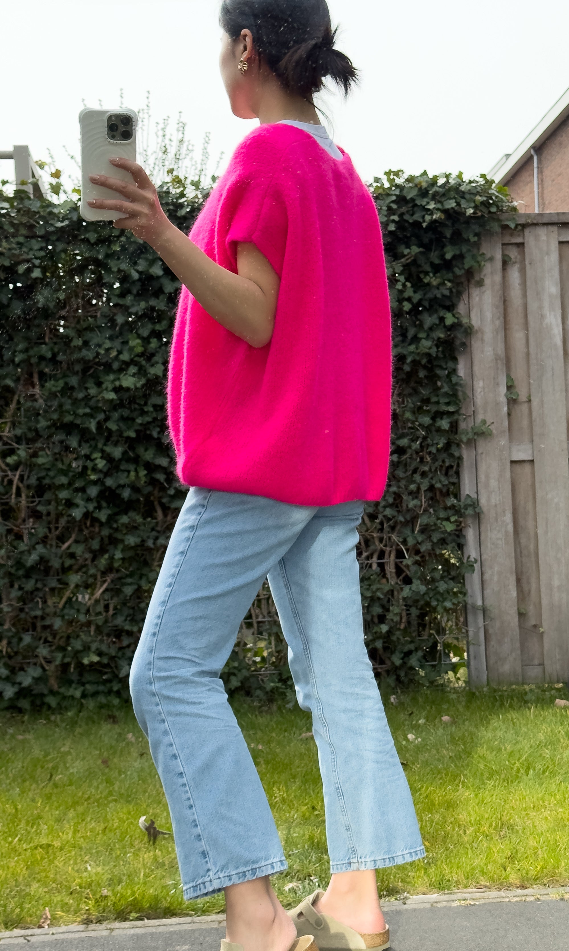 Electric pink Mohair
