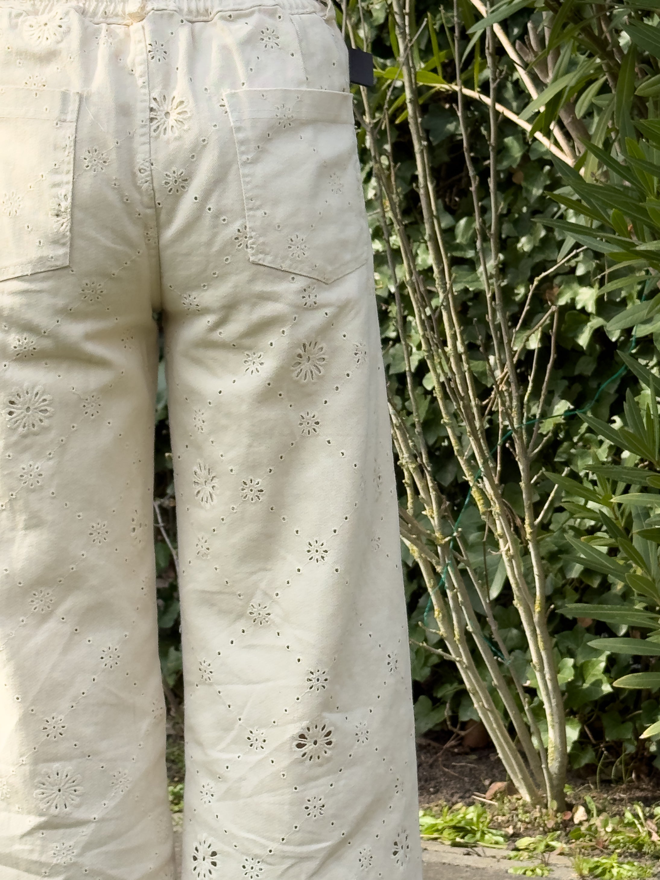 Ivory broderie