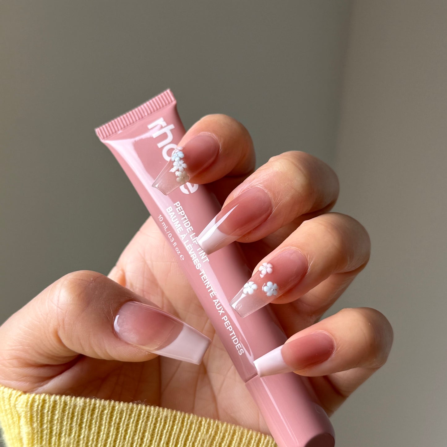 pink confetti